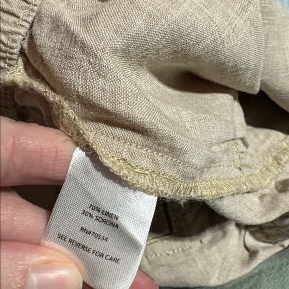 Orvis Linen Blend Cream Shorts sz 8 - Picture 6 of 7